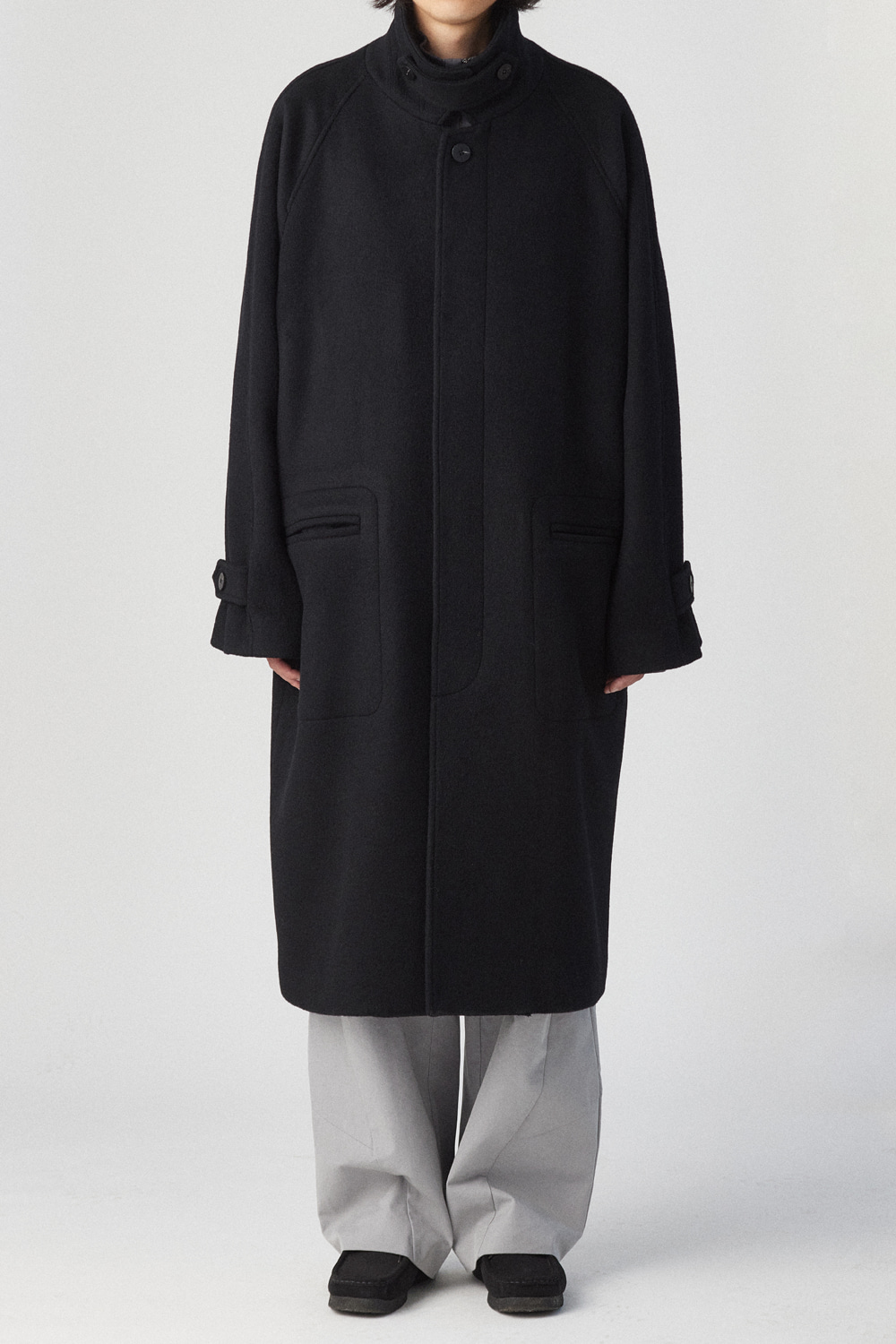 Raglan Sleeve Coat Black