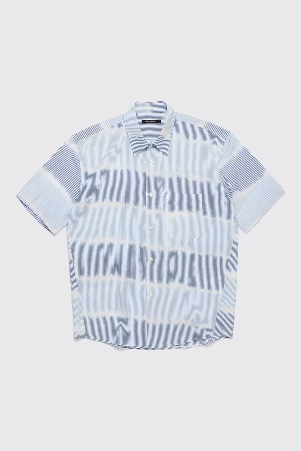 [soui. Exclusive] Half Shirt Wavy Stripe